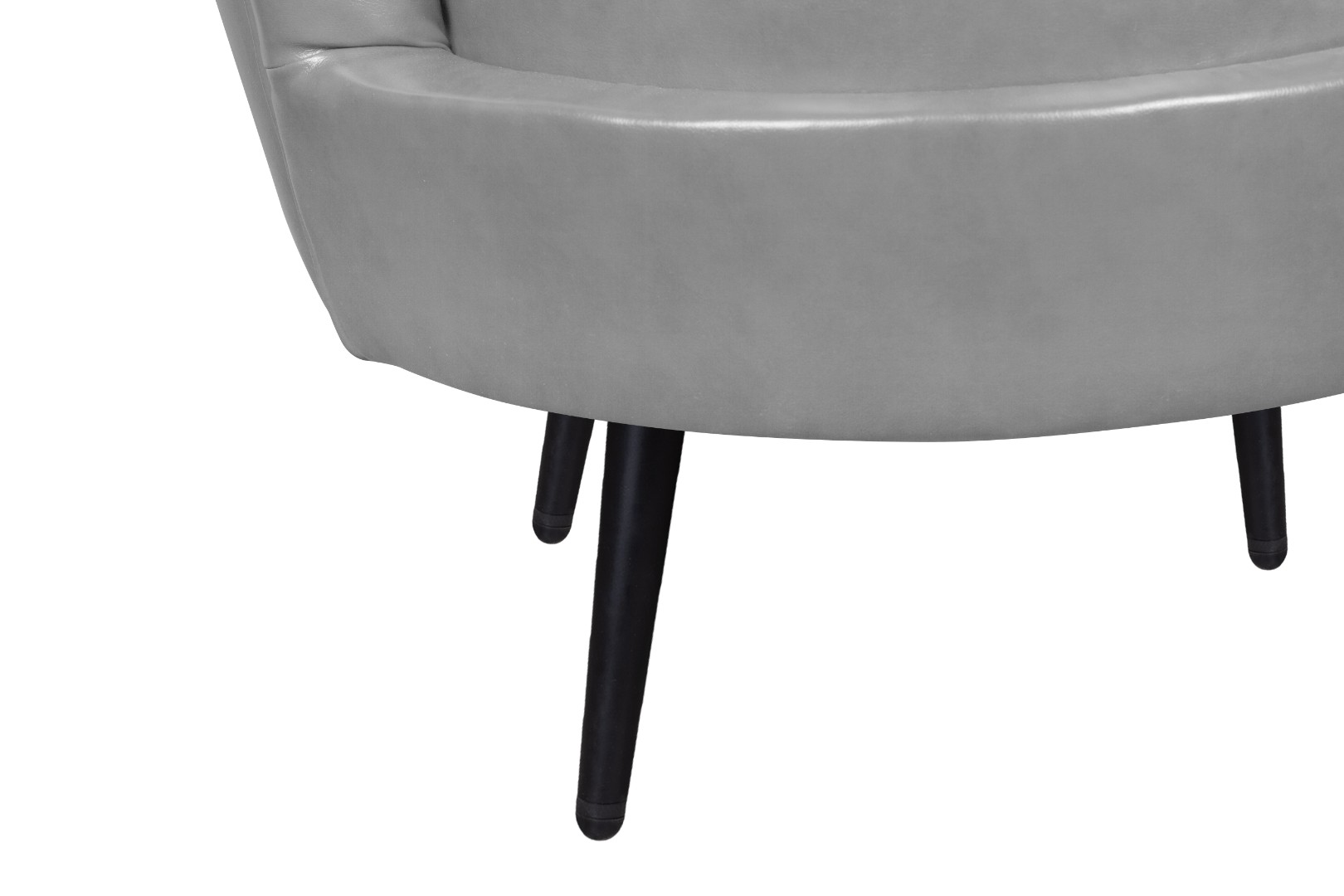 фото Низкое кресло ракушка Pearl Grey V2 на черных ножках в интерьере в Москве фото Низкое кресло ракушка Pearl Grey V2 на черных ножках в интерьере