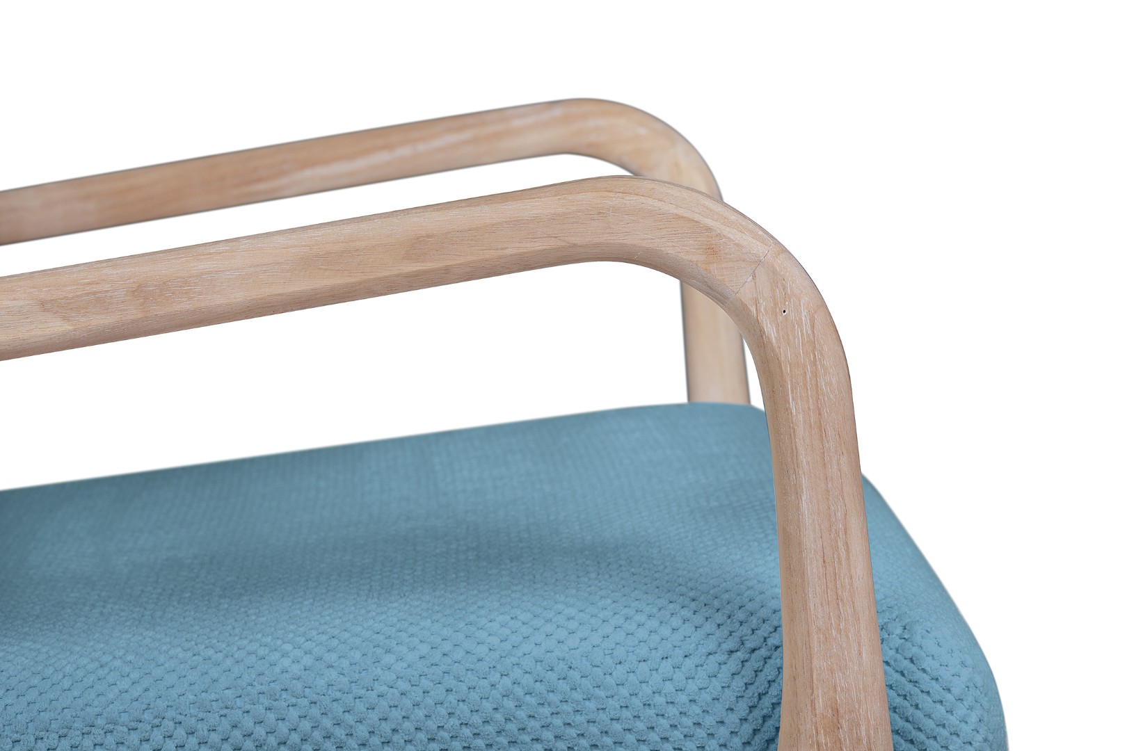 Кресло дизайнерское Cody N-blue в интерьере