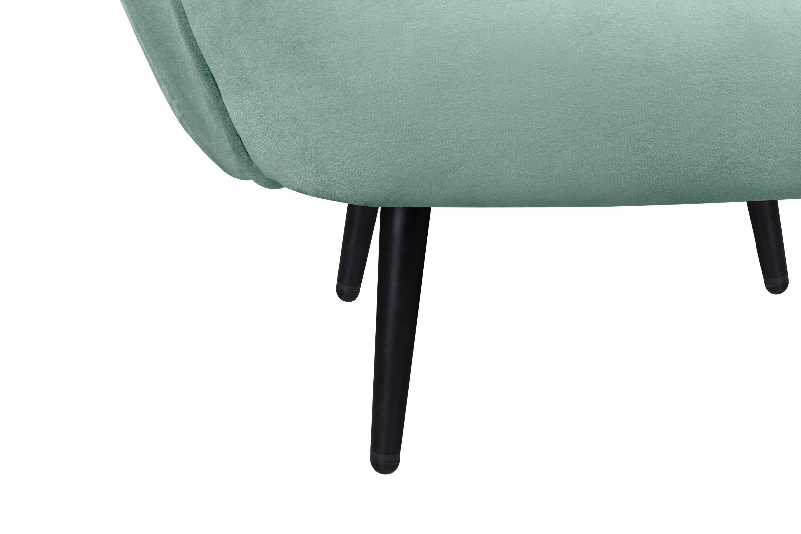 Мягкое кресло Benee Green на черных ножках в интерьере