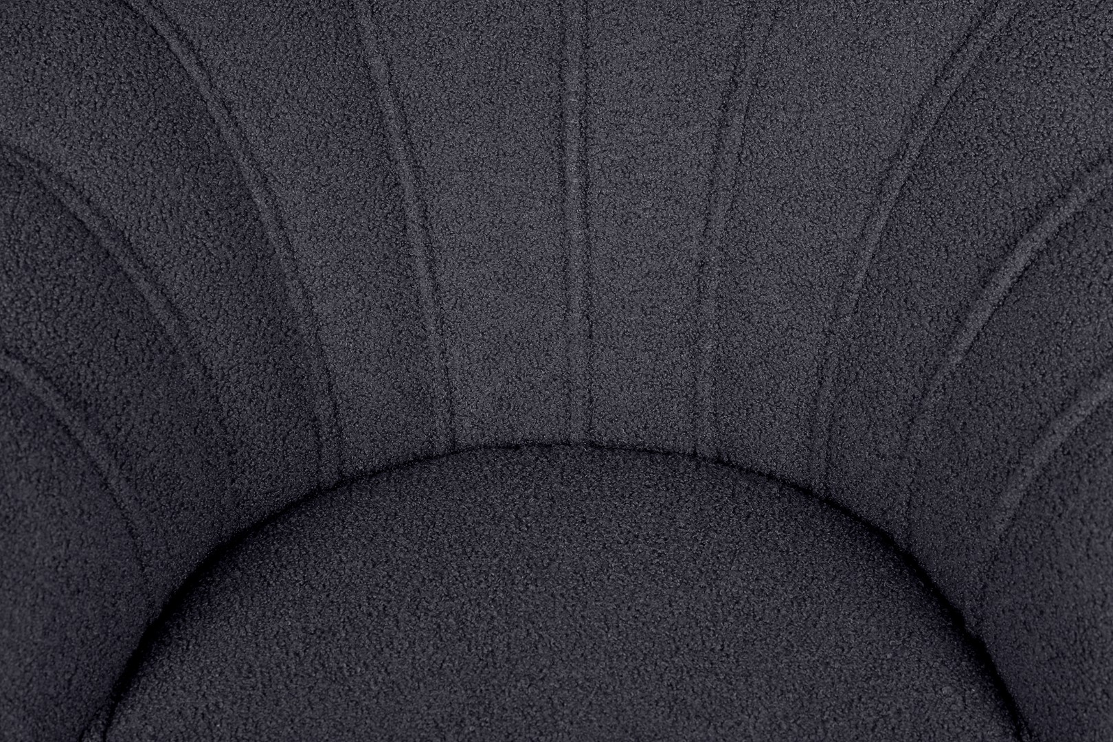 Низкое кресло ракушка Pearl Black Boucle в интерьере