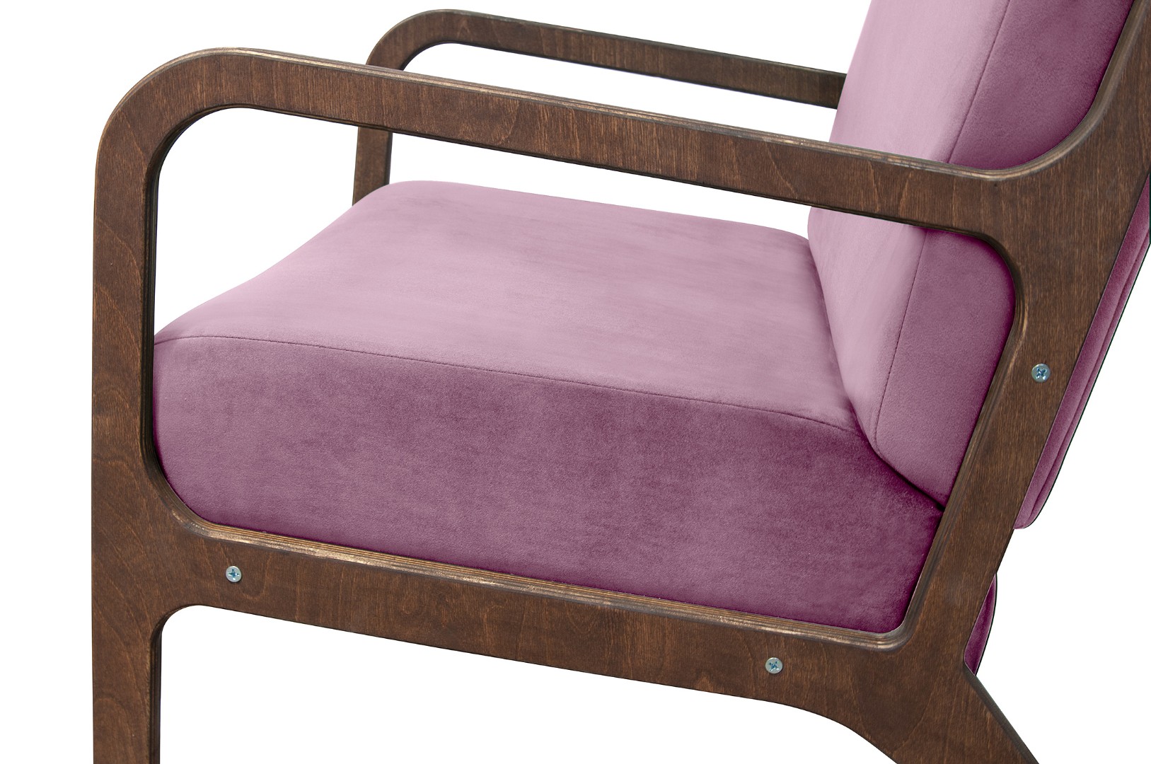 Низкое кресло с деревянными подлокотниками Mody Pink розовый в интернет-магазине в Москве Низкое кресло с деревянными подлокотниками Mody Pink розовый в интернет-магазине