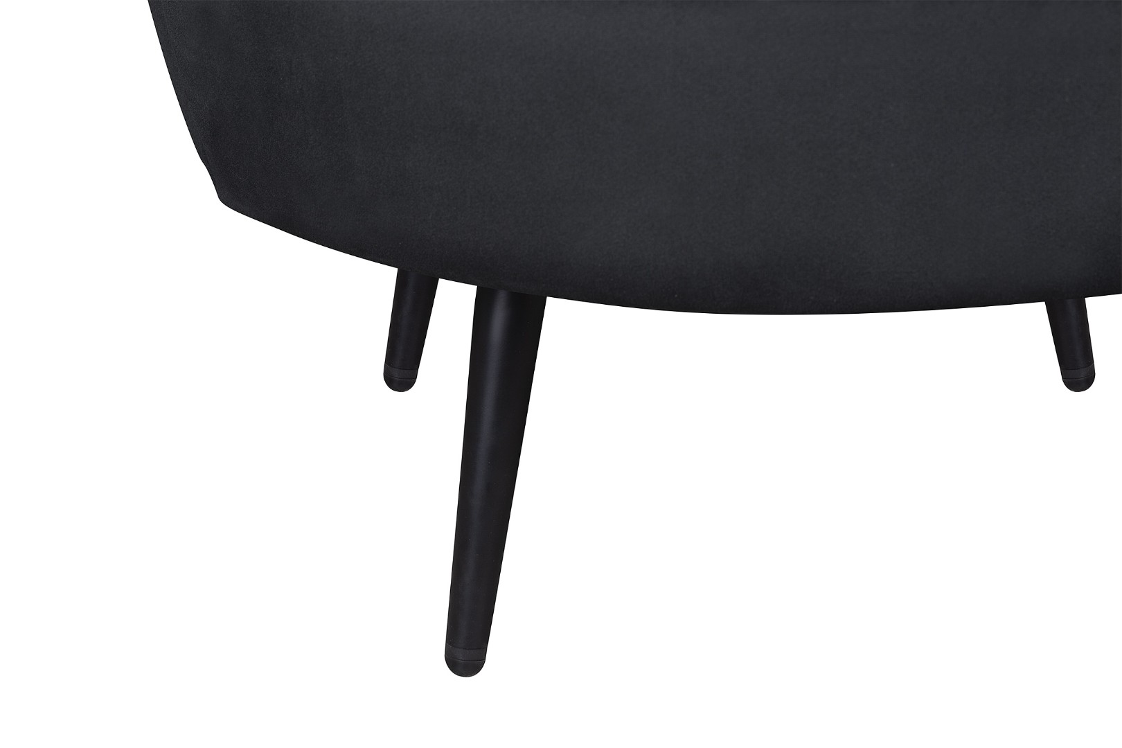 Низкое кресло ракушка Pearl черный V2 в интерьере