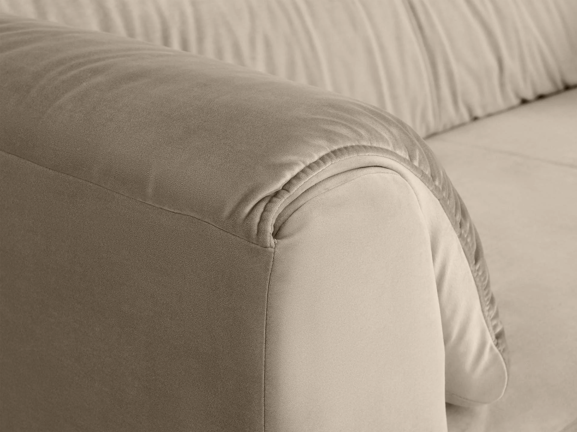 Диван Marsala в интерьере