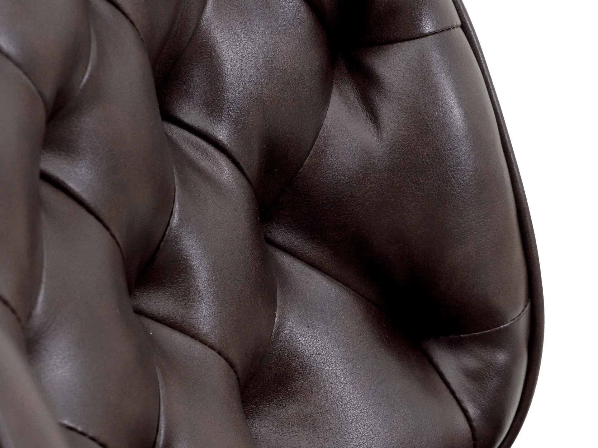 Стул Beetle в интерьере