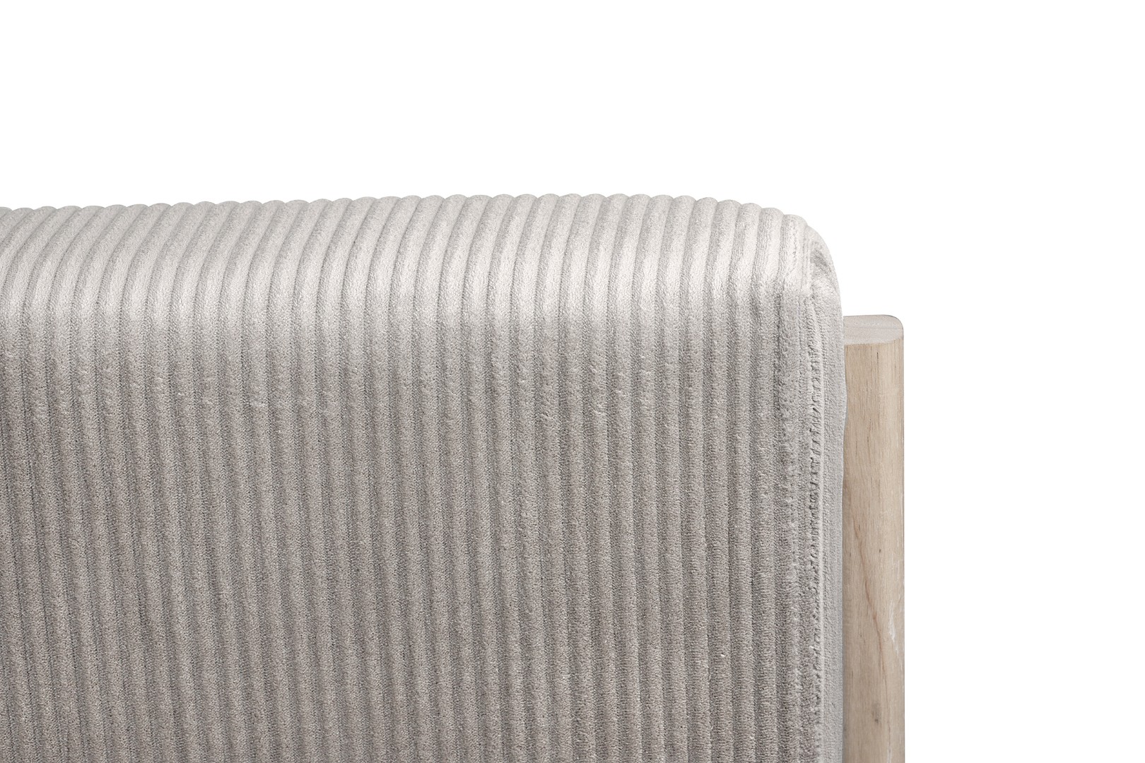 фото Кресло дизайнерское Cody Cream