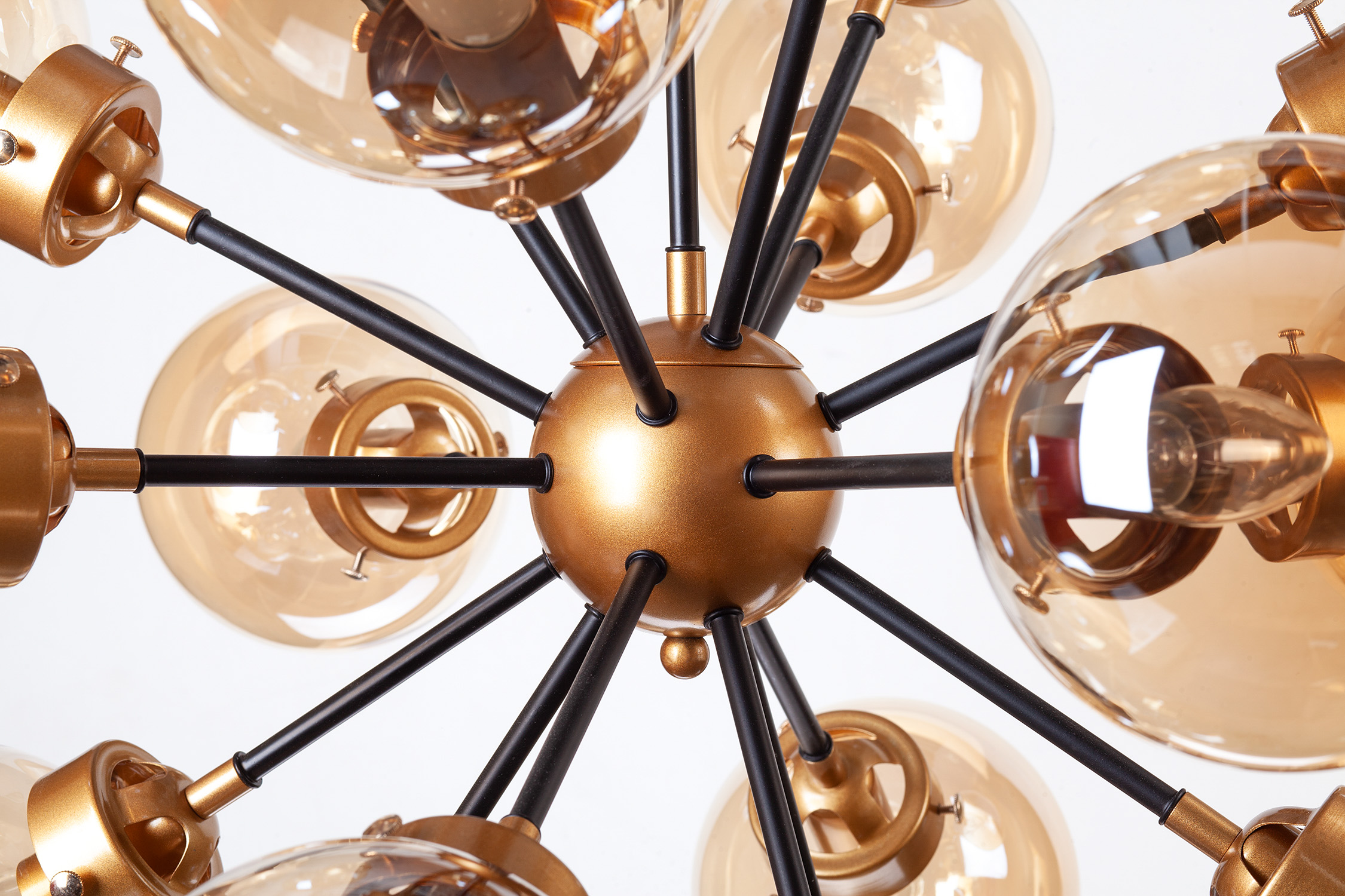 фото Люстра Bistro Glob 18