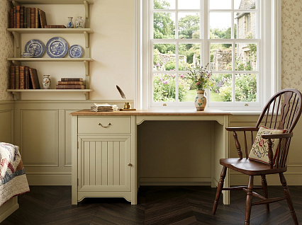 Бежевый рабочий стол с дверкой "Оливия (Olivia)" арт GB3001C