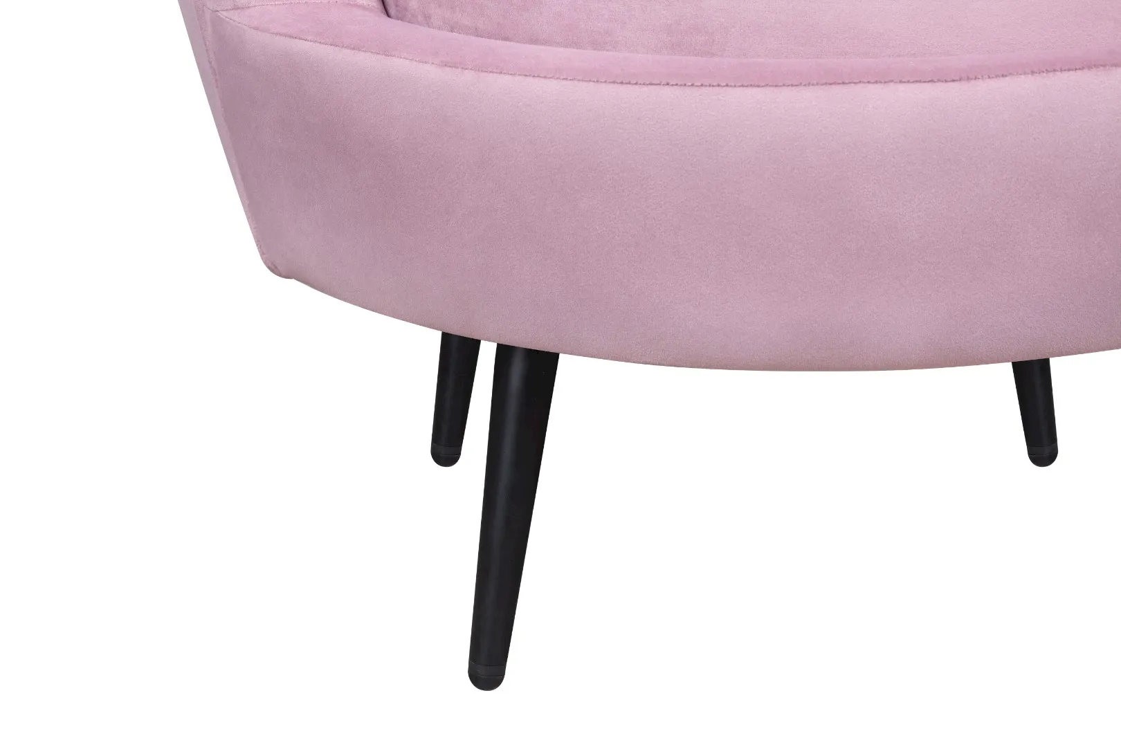 фото Кресло ракушка Pearl Pink на черных ножках в интерьере