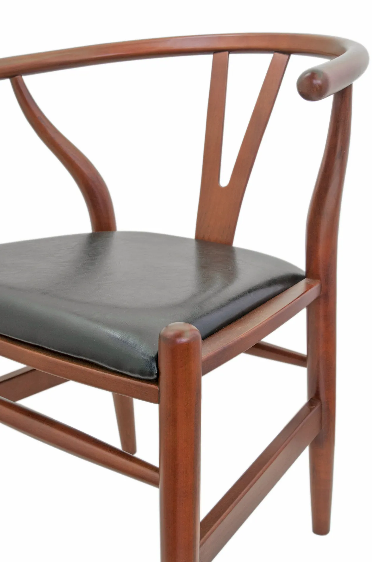 фото Стул Wishbone Classic Leather