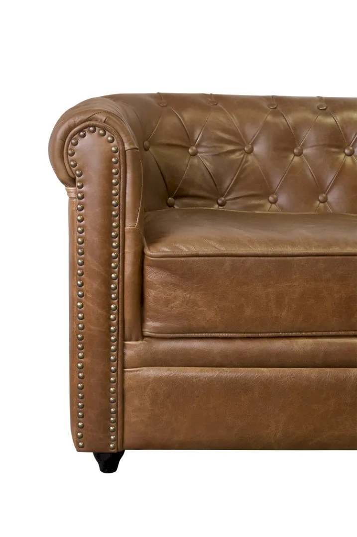 Кожаный диван лофт Karo Brown leather 3S в интерьере в Москве Кожаный диван лофт Karo Brown leather 3S в интерьере в Санкт-Петербурге