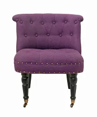Низкое кресло Aviana Purple в интерьере в Санкт-Петербурге