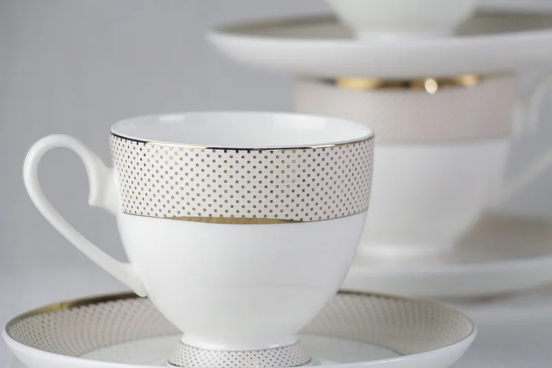 Чайный сервиз Bianko 17 Pcs Tea Set в Санкт-Петербурге Чайный сервиз Bianko 17 Pcs Tea Set