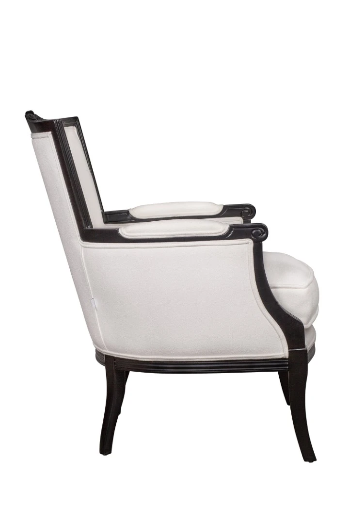заказать стильное Мягкое полукресло с подлокотниками Tous white в Санкт-Петербурге