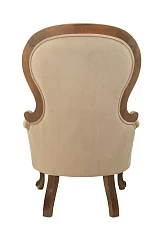 Классическое кресло Madre Light Brown в интерьере в Санкт-Петербурге