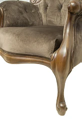 красивое Классическое кресло Madre на заказ в Санкт-Петербурге