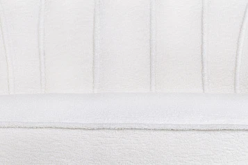 красивый Дизайнерский двухместный диван Pearl Double Boucle в Санкт-Петербурге