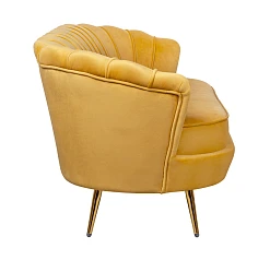 Дизайнерский диван Pearl Triple Yellow в интерьере в Санкт-Петербурге