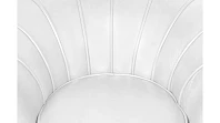 Низкое кресло ракушка Pearl White на черных ножках в Санкт-Петербурге