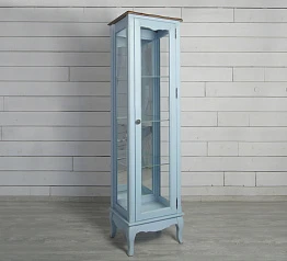 Шкаф "Leontina Blue" для посуды узкий/низкий арт ST9319B в интерьере в Санкт-Петербурге