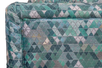 Дизайнерский двухместный диван Rose Triangle в интерьере в Санкт-Петербурге