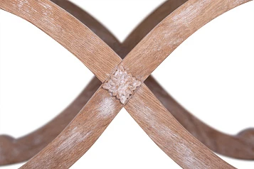 Банкетка X-Bench в интерьере в Санкт-Петербурге
