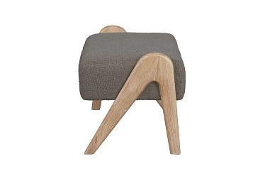 фото Кресло с пуфом для гостиниц Arrow Oak V2 в интерьере в Санкт-Петербурге