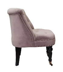 Низкое кресло Aviana Taupe Velvet в интерьере в Санкт-Петербурге