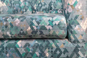 фото Дизайнерский двухместный диван Rose Triangle в Санкт-Петербурге