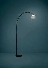 390486 Светодиодный торшер с регулировкой цветовой температуры PANTOJA, 1X5,8W(LED) ,2200-6500K, 1100lm, сталь, черный, янтарный в интерьере в Санкт-Петербурге