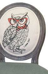 Стул Volker Owl V2 в интерьере в Санкт-Петербурге