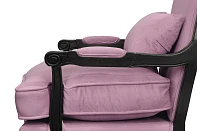 Мягкое кресло Nitro Pink V2 в интерьере в Санкт-Петербурге